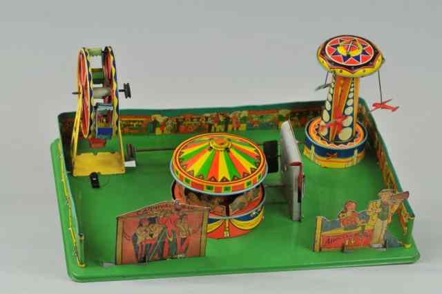 Appraisal: CARNIVAL TOY Wyandotte amusing large scale table toy clockwork operated