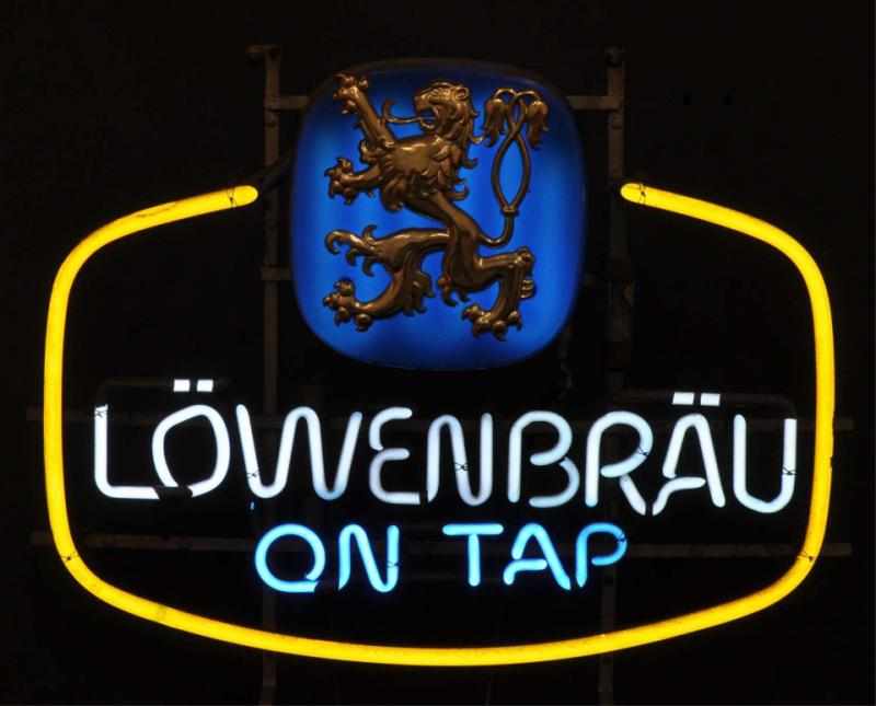 Appraisal: Lowenbrau On Tap Oval Neon Sign Description s Munich Germany