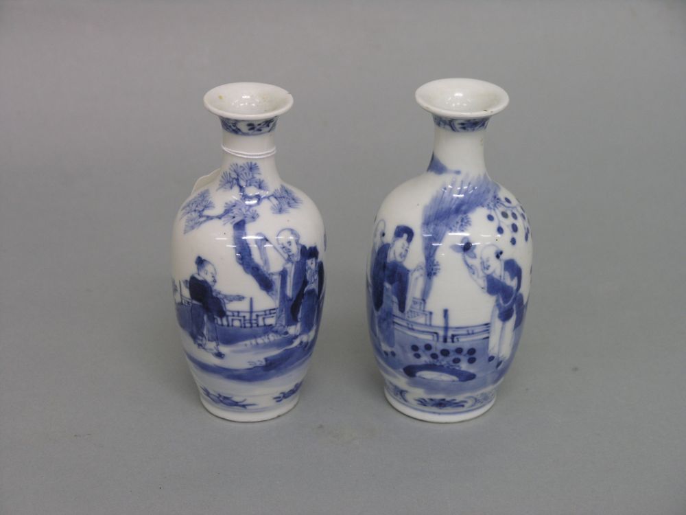 Appraisal: A pair of Chinese porcelain vases baluster shape painted with