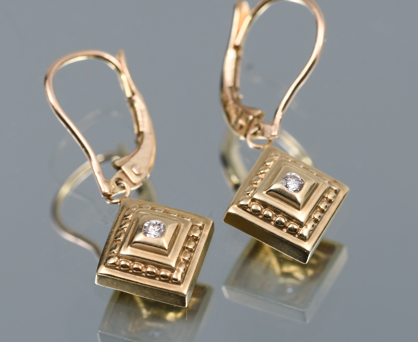 Appraisal: K SHARON CHUNG ETRUSCAN STYLE DANGLE EARRINGS K yellow gold