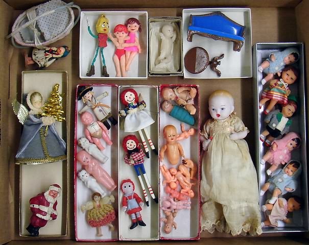 Appraisal: Lot W German vinyl babies HP babies inc Renwal mini