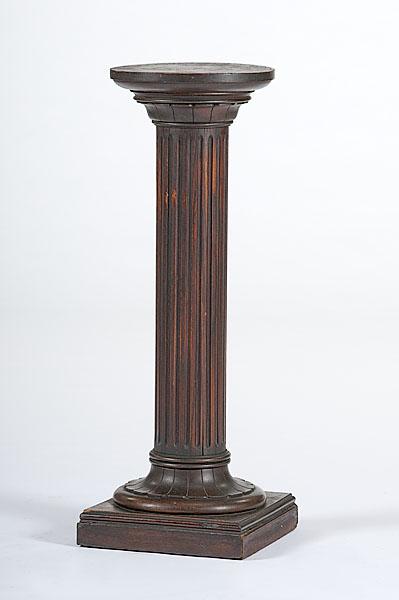 Appraisal: MAHOGANY COLUMNAR FERN STAND American ca - a mahogany columnar