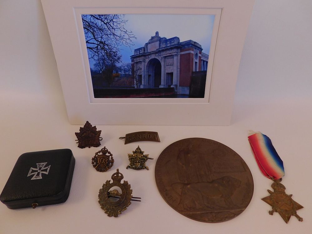 Appraisal: WWI MEDAL LOT FOR YATES Lot of WWI medals etc