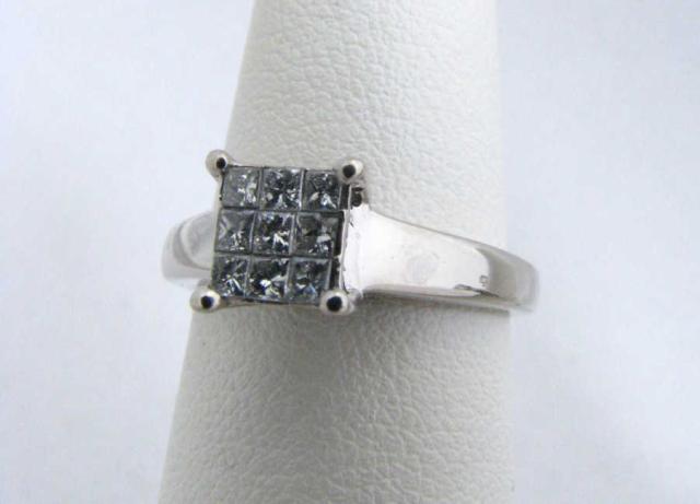 Appraisal: k white gold diamond ring with ctw of princess cut