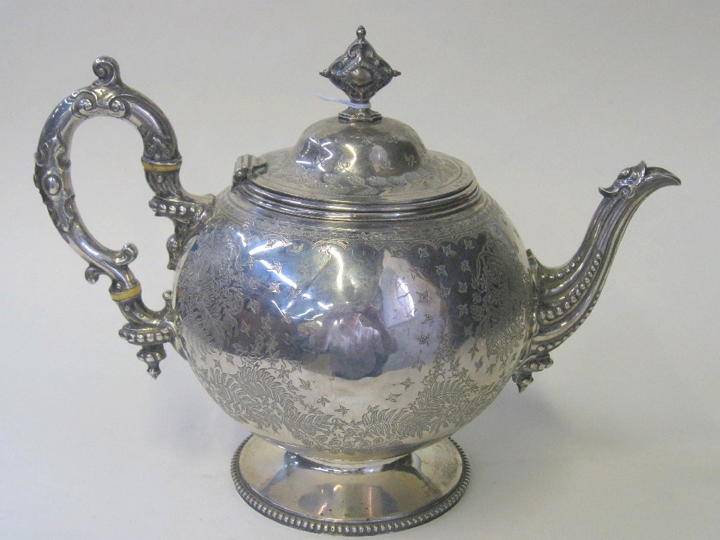 Appraisal: Victorian silver teapot oz London