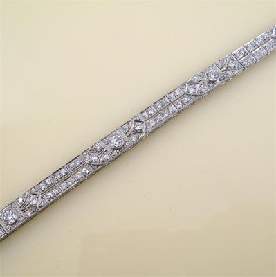 Appraisal: An Art Deco diamond line bracelet Set overall with graduated