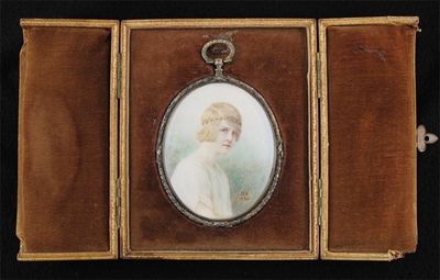 Appraisal: Attributed to Mabel Lee Hankey - Portrait of a lady