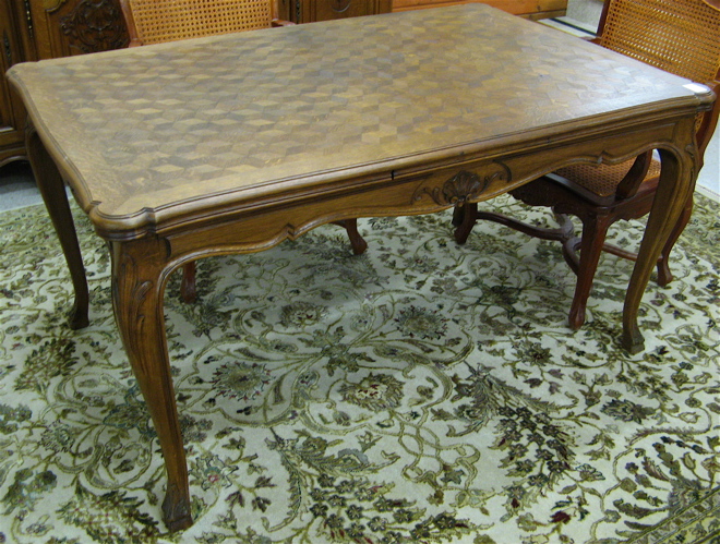 Appraisal: LOUIS XV STYLE OAK DRAW-LEAF DINING TABLE Belgium or Northern