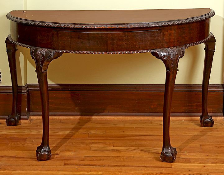 Appraisal: Chippendale Style Demijohn Table A nicely carved early th century