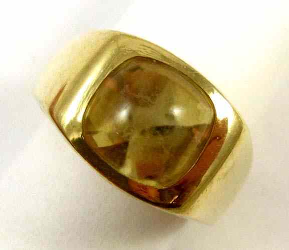 Appraisal: CITRINE AND FOURTEEN KARAT GOLD RING The heavy yellow gold