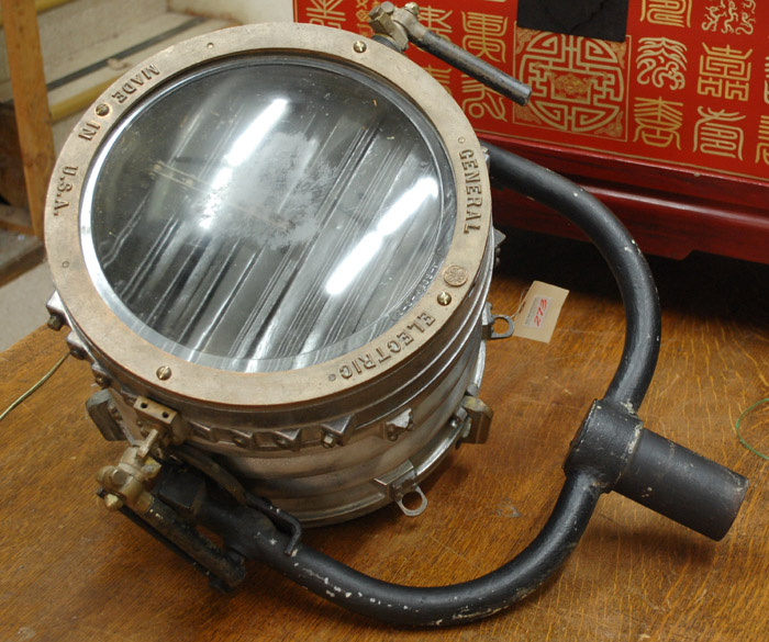 Appraisal: U S NAVY SIGNALING SEARCHLIGHT G E contract type G