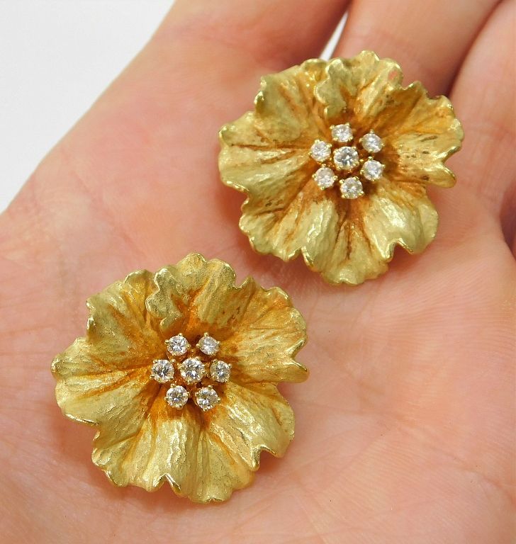 Appraisal: Estate KT Gold Diamond Pansy Earrings Europe th Century Very