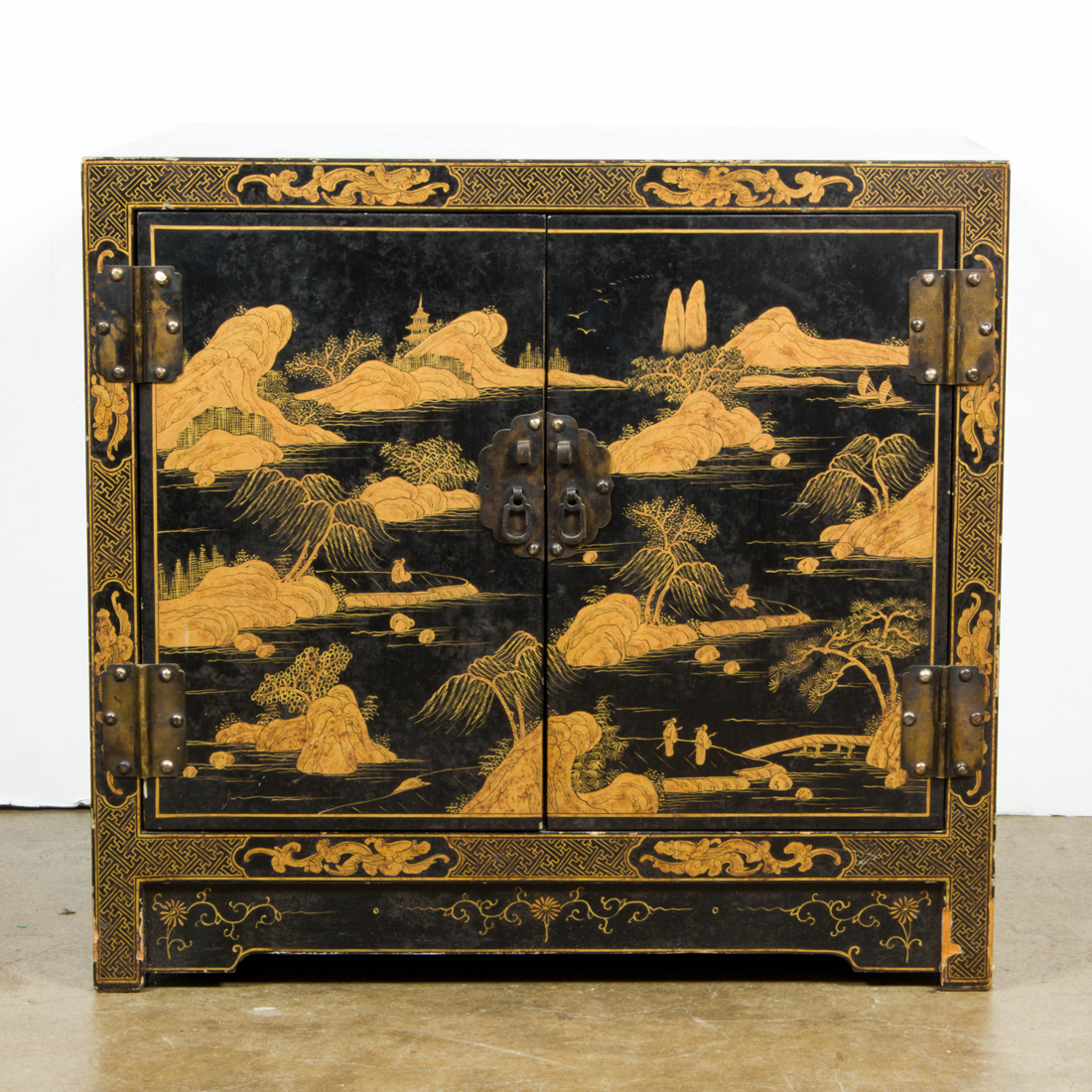 Appraisal: CHINESE GILT LACQUERED CABINET Chinese gilt lacquered cabinet h x