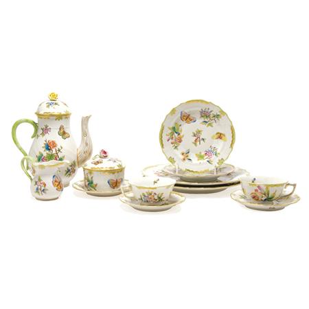 Appraisal: Herend Gilt and Floral Decorated Porcelain Dinner Service Estimate -