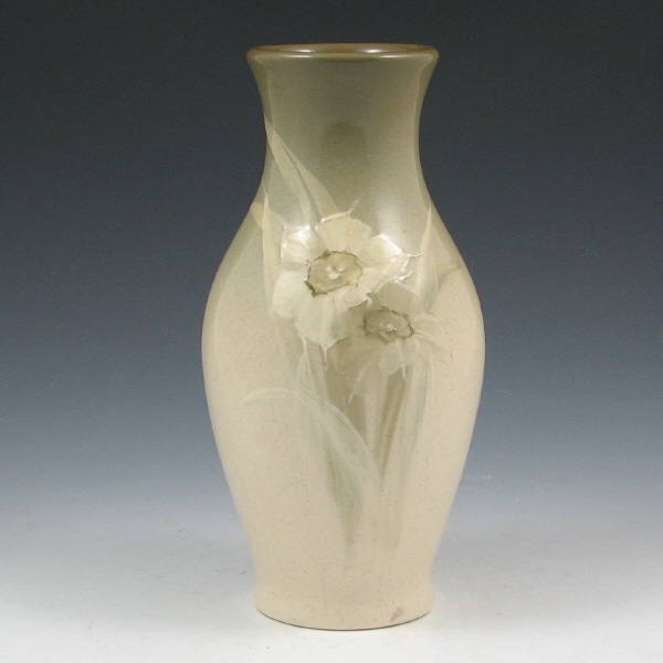 Appraisal: Roseville Rozane Royal - Vase - Mint Roseville Rozane Royal