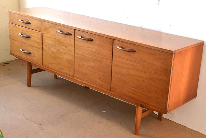 Appraisal: ENGLISH TEAK SIDEBOARD BY AVALON CIRCA S ENGLISH TEAK SIDEBOARD