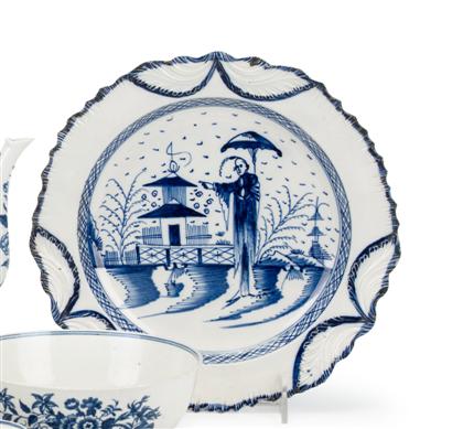 Appraisal: Leeds pearlware 'Pointing Chinaman' pattern dinner platecirca