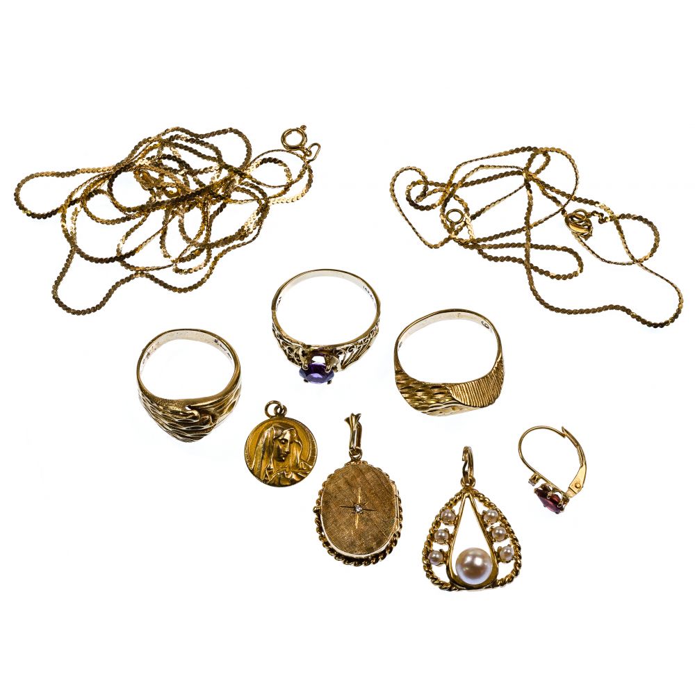 Appraisal: K YELLOW GOLD JEWELRY ASSORTMENT items including brushed gold rings