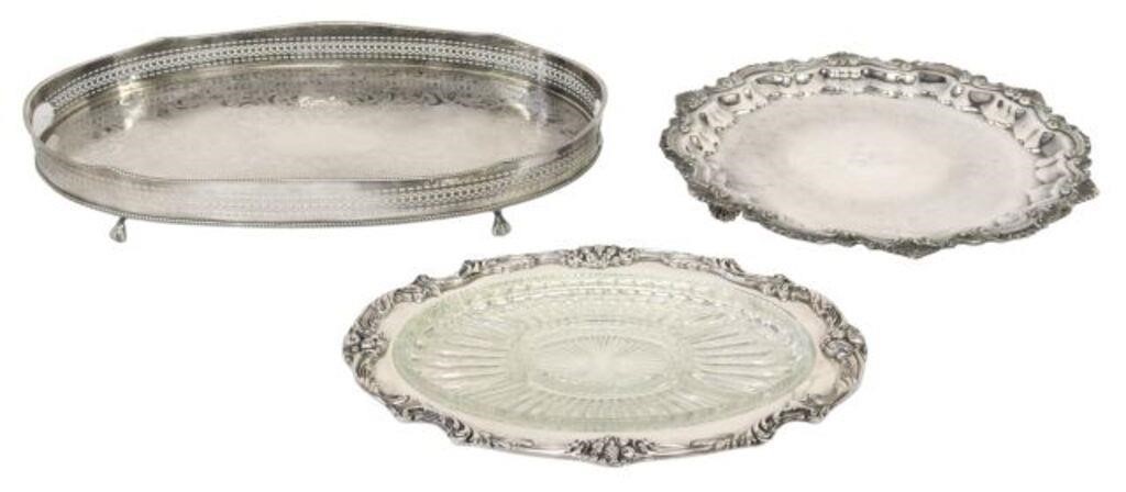 Appraisal: lot of Silverplate service trays including Sheffield silverplate on copper