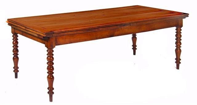 Appraisal: AN EARLY TH CENTURY FRENCH CHESTNUT FARMHOUSE DINING TABLE with