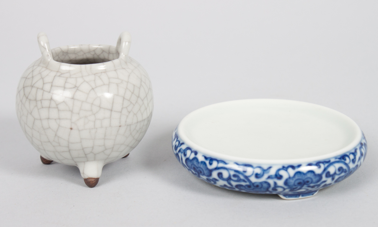 Appraisal: Two Chinese porcelain scholar's objects including crackle glaze water dipper