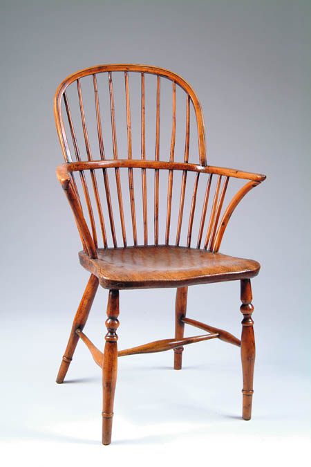 Appraisal: ENGLISH WINDSOR ARMCHAIR First half of the th Century D-shaped