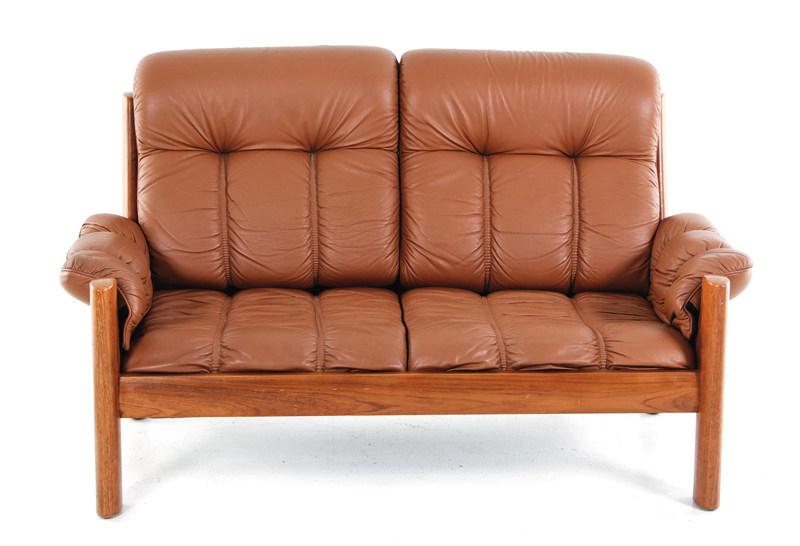 Appraisal: Vintage Scandinavian Modern 'Montana' loveseat Ekornes Ikornnes Norway circa teak