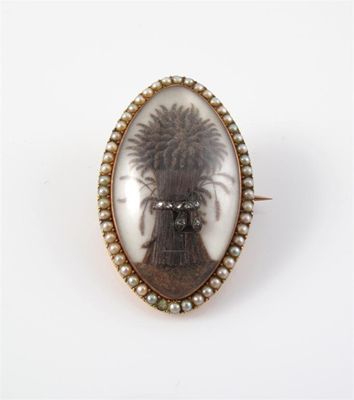 Appraisal: A George III marquise shaped mourning brooch The glazed compartment