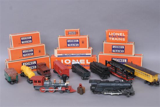 Appraisal: LIONEL TRAIN SET C Including locomotive T tender loco T