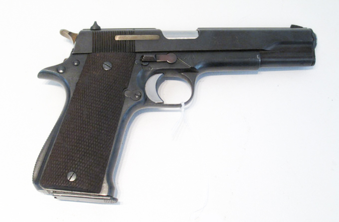 Appraisal: STAR SUPER MODEL SEMI AUTOMATIC PISTOL mm Largo caliber barrel