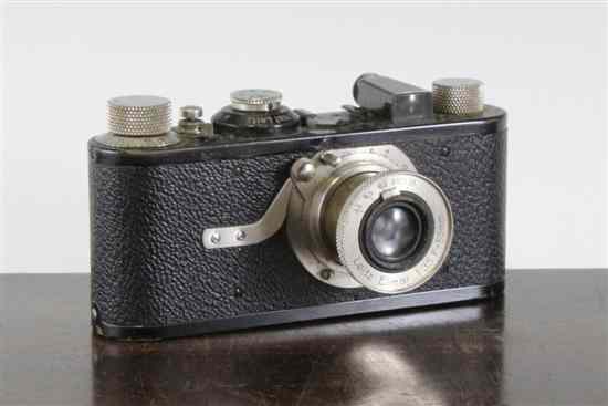 Appraisal: A Leica model A no with elmar mm lens and