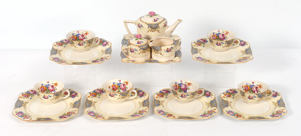 Appraisal: FONDEVILLE ENGLISH TEA SET To include teapot creamer and sugar