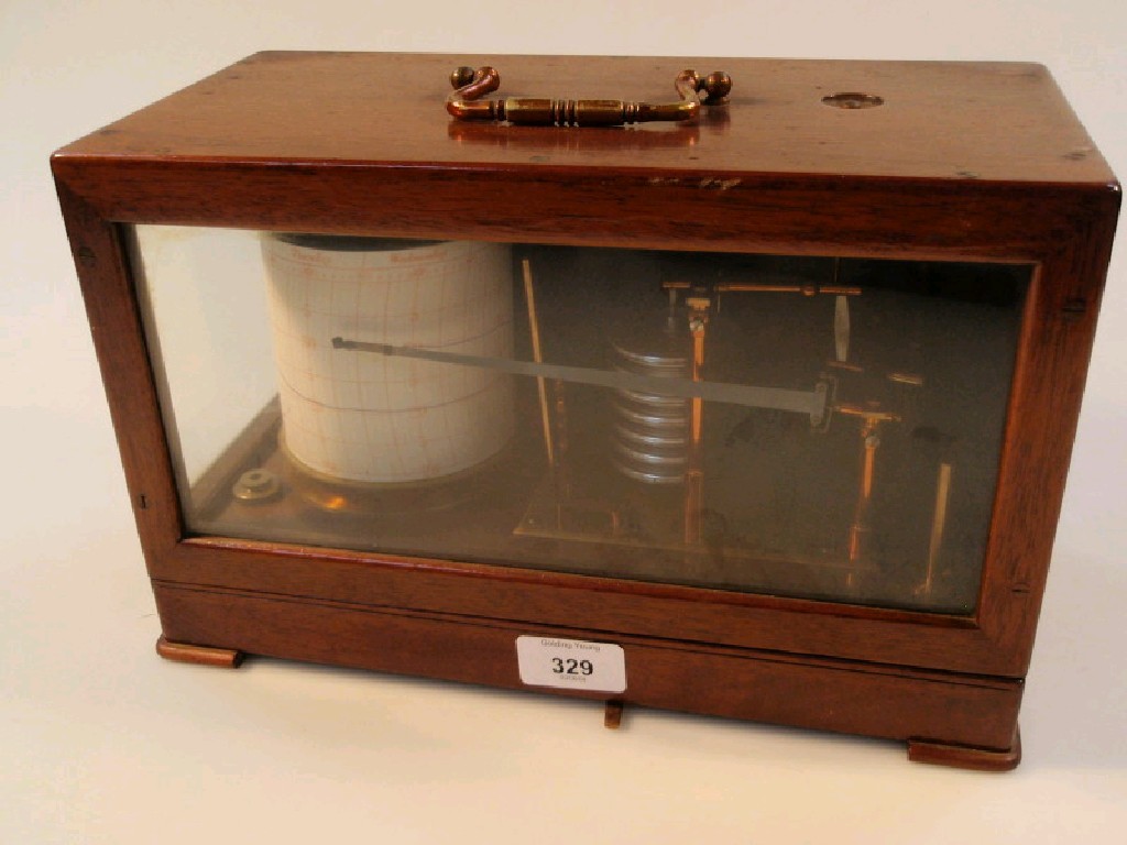 Appraisal: A barograph in a mahogany case with hinged cover fitted