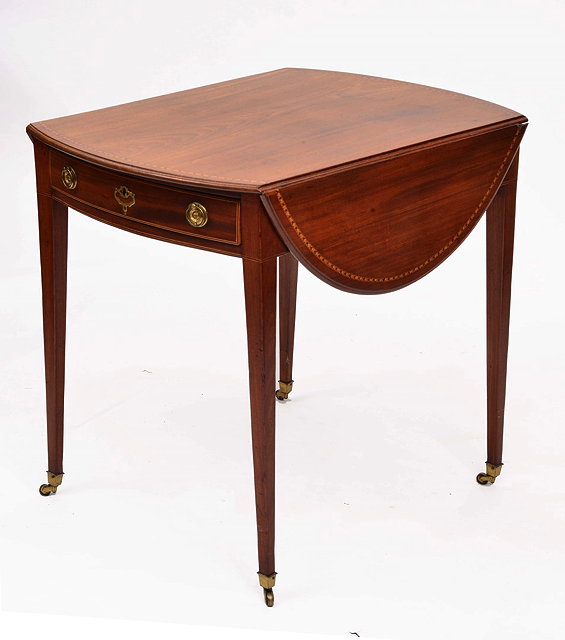 Appraisal: A GEORGIAN MAHOGANY PEMBROKE TABLE with end drawer drop flap