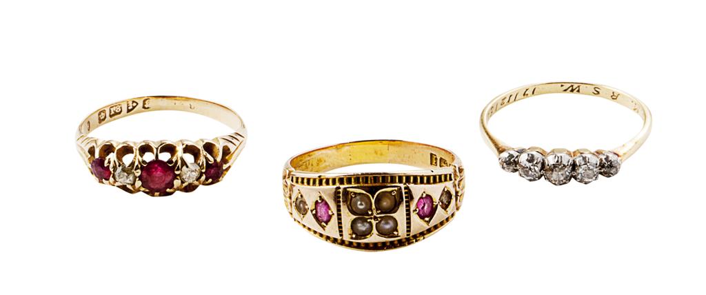 Appraisal: Three gem set rings to include a graduated five stone