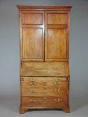 Appraisal: A mahogany bureau bookcase th century and later the upper