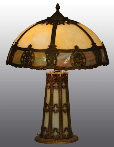 Appraisal: Victorian Slag Glass Lamp Description Base lights up No cracks