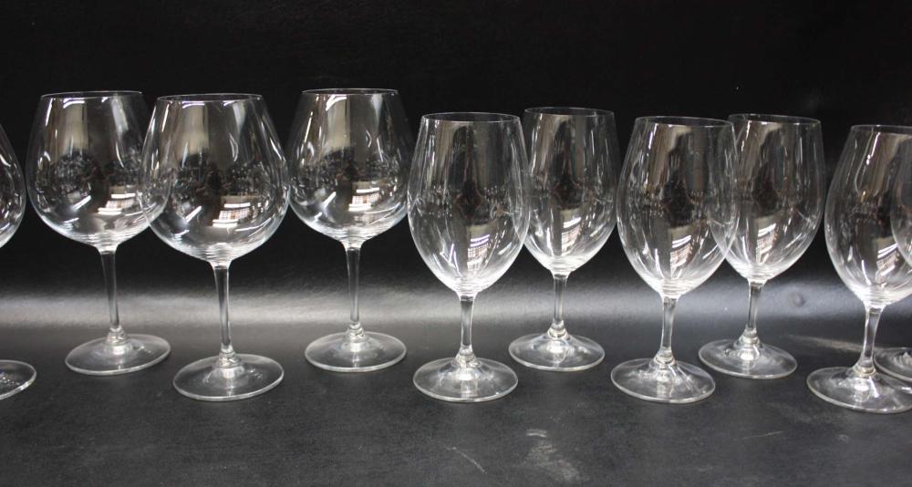 Appraisal: SET OF TWENTY-FOUR RIEDEL CRYSTAL VINUM STEMWARE burgundy wine glasses