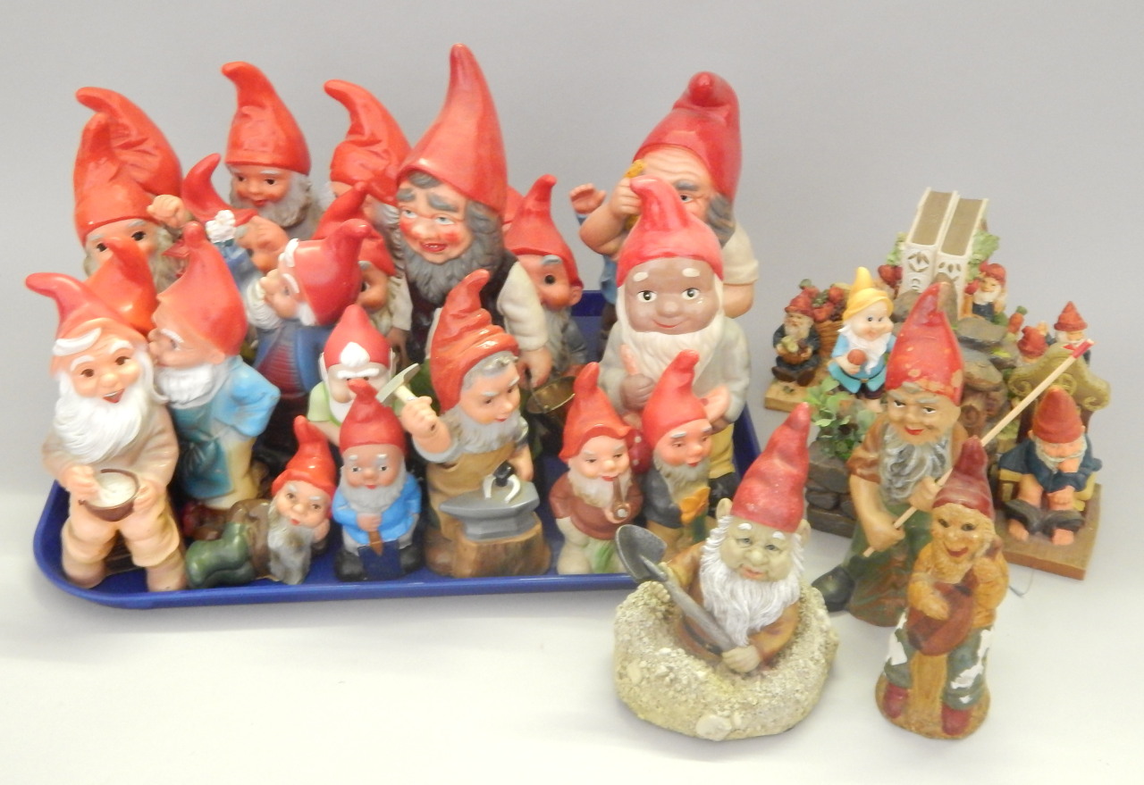 Appraisal: Various plastic and other garden gnomes each mainly wearing a