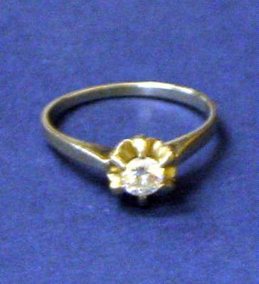 Appraisal: A SOLITAIRE DIAMOND RING the brilliant cut stone approximately cts