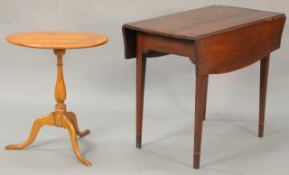 Appraisal: Two piece lot including Federal drop leaf table ht top