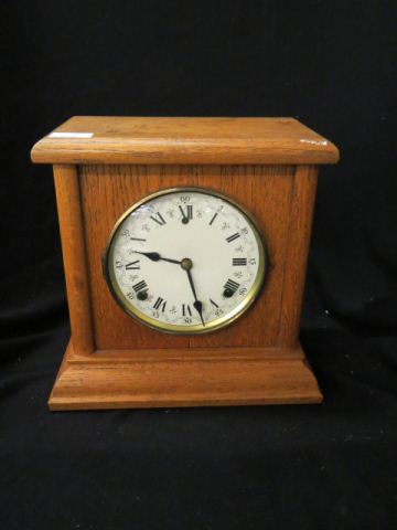 Appraisal: Victorian Oak Mantle Clock case Roman numerial dial working