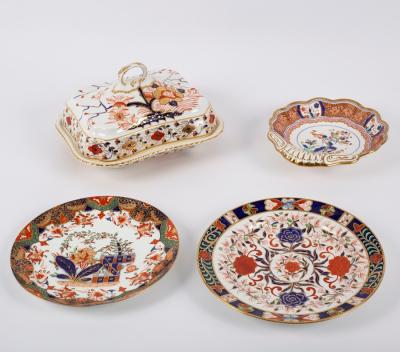 Appraisal: A Spode Imari pattern shell-shaped dish two Copeland and two