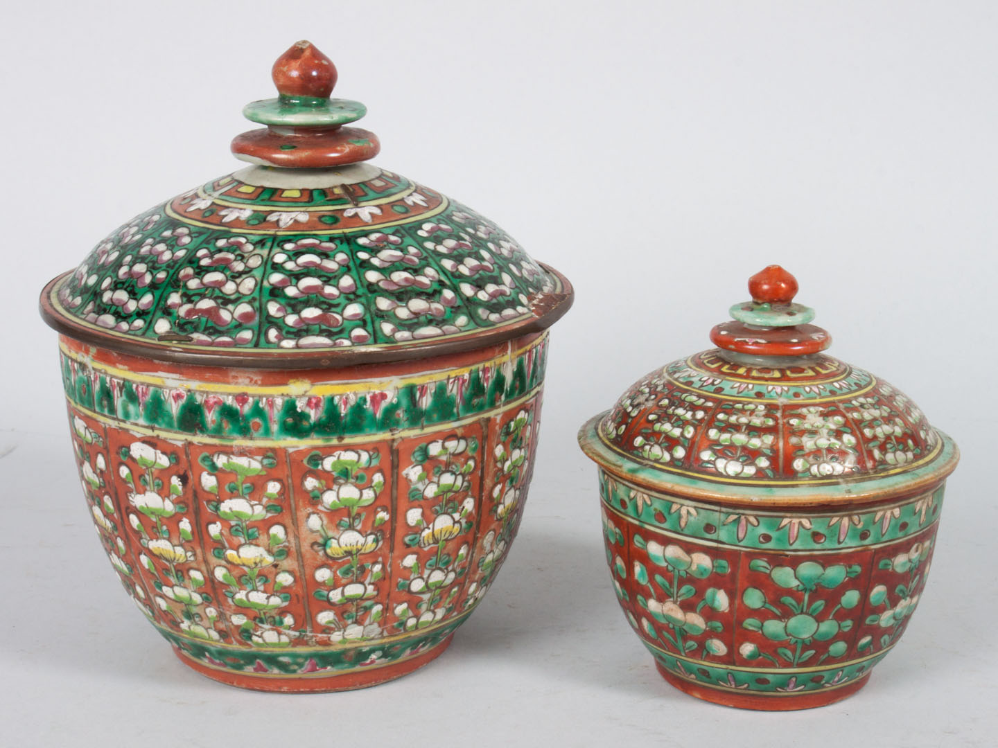 Appraisal: Two Chinese Export Bencharong porcelain boxes mid- th century for