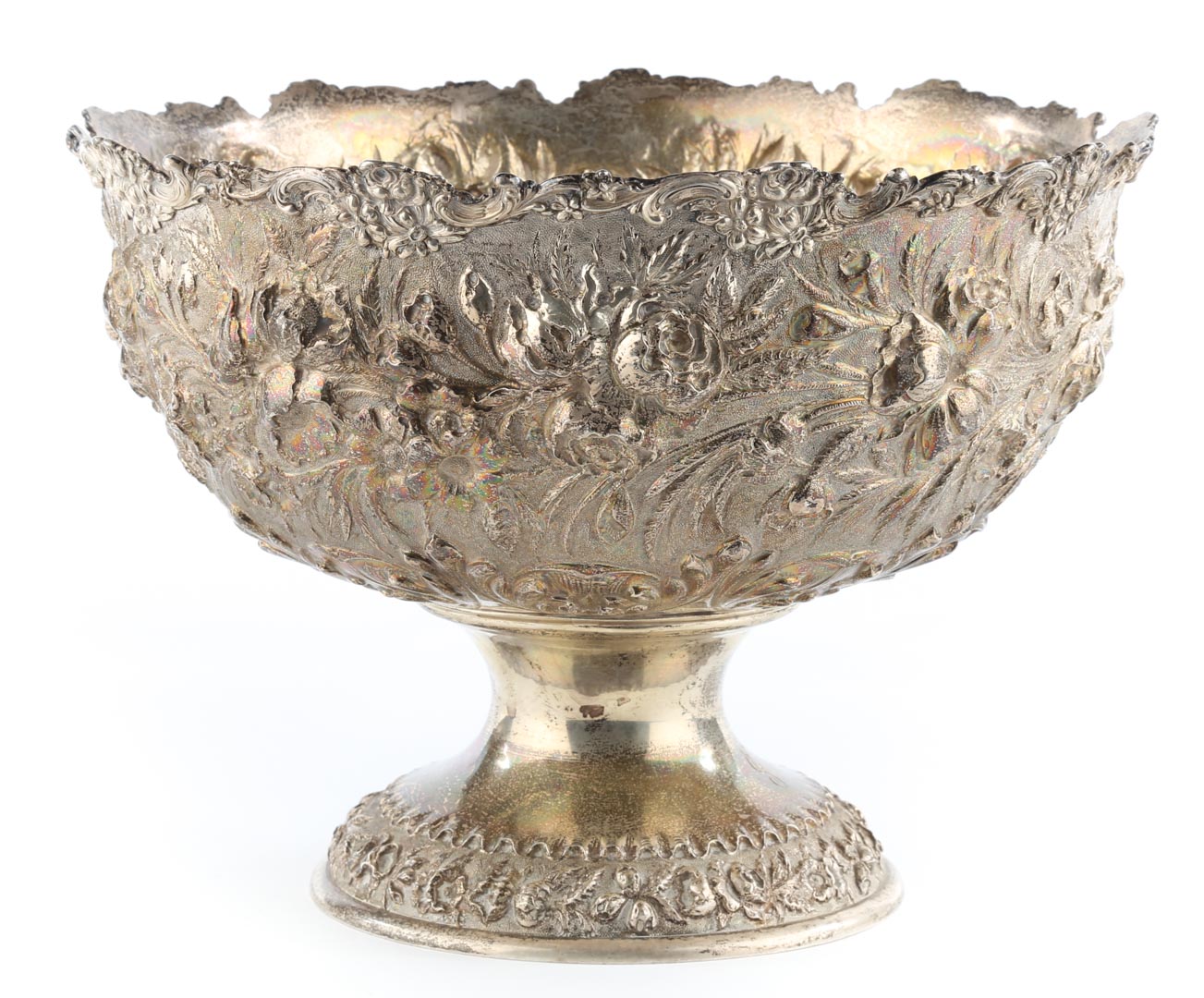 Appraisal: Stieff repousse sterling silver center bowl in Diam ozt