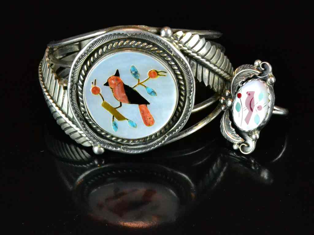 Appraisal: Pcs Mexican Inlaid Silver Ring BraceletTo depict birds on branches