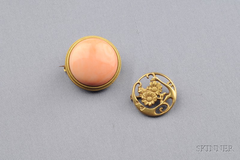 Appraisal: Two Antique kt Gold Jewelry Items an antique coral button