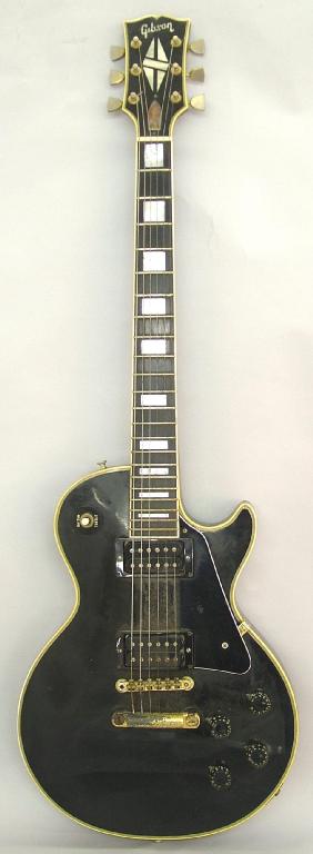 Appraisal: Gibson Les Paul Black Beauty electric guitar serial no LE