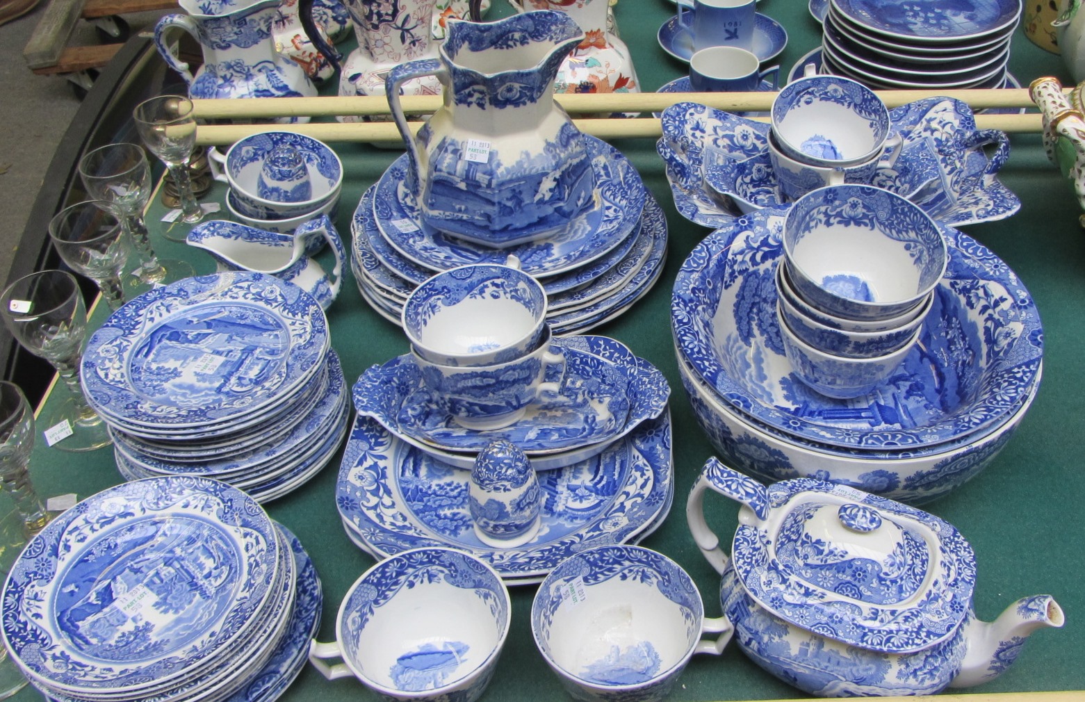 Appraisal: A quantity of Copeland Spode dinner and tea wares decorated