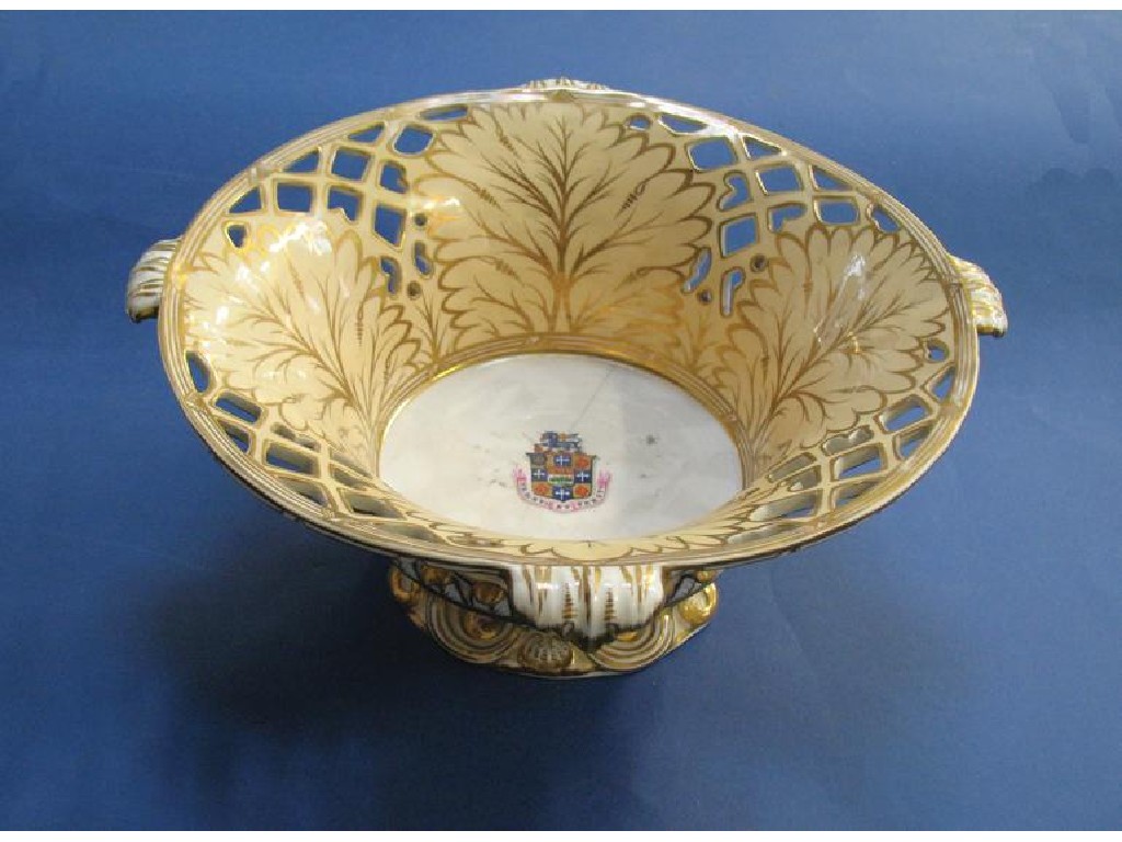 Appraisal: A COPELAND AND GARRETT LATE SPODE FELDSPAR PORCELAIN COMPORT the